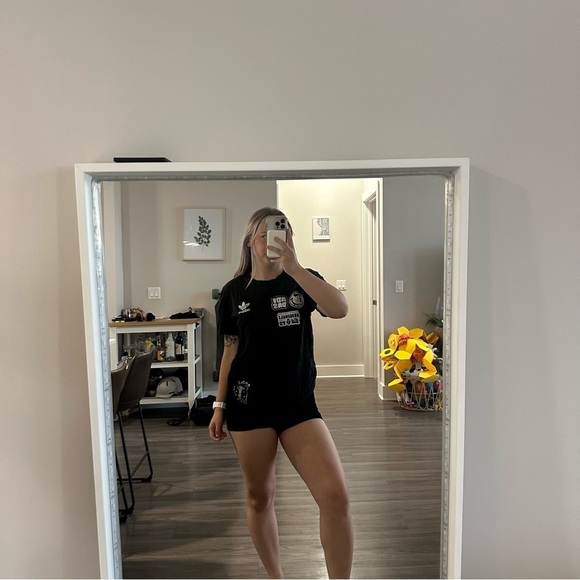 Adidas Originals 3M Reflective Graffiti Short Sleeve BS3167 Graphic T-Shirt - Picture 8 of 12